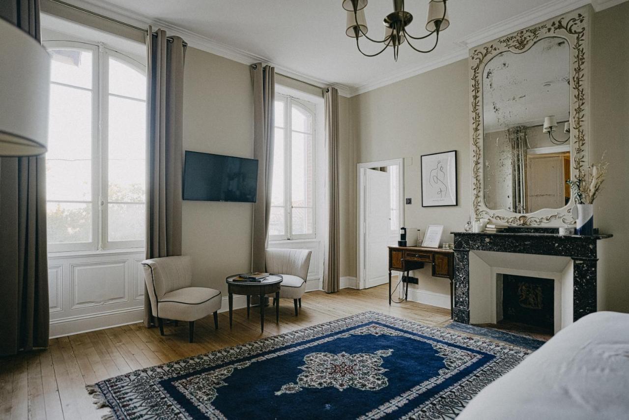 Saint-Elix-le-Chateau B&B Le Domaine Des Marcoujans المظهر الخارجي الصورة