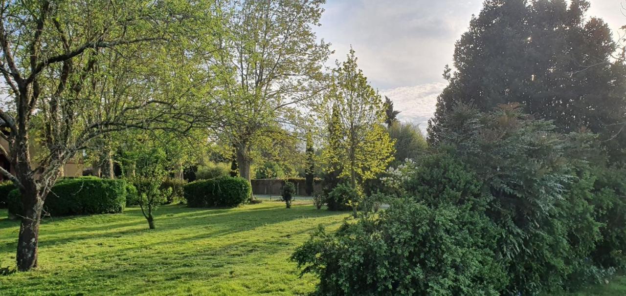Saint-Elix-le-Chateau B&B Le Domaine Des Marcoujans المظهر الخارجي الصورة