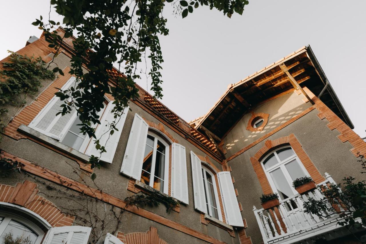 Saint-Elix-le-Chateau B&B Le Domaine Des Marcoujans المظهر الخارجي الصورة